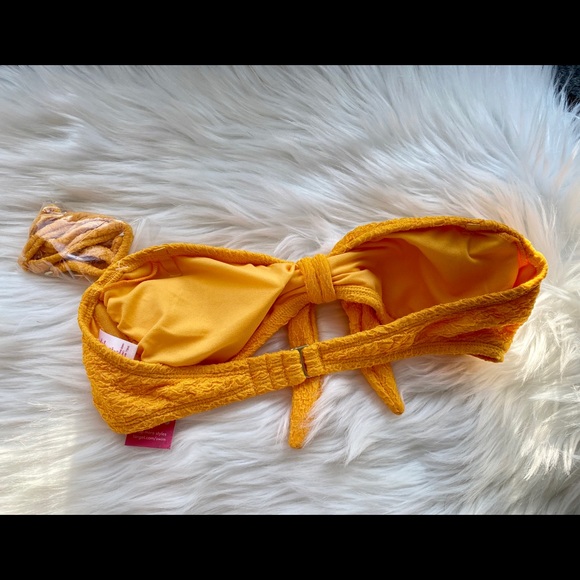 🍋 5/$25🍋* Sexy Yellow Bikini Top - Picture 4 of 6